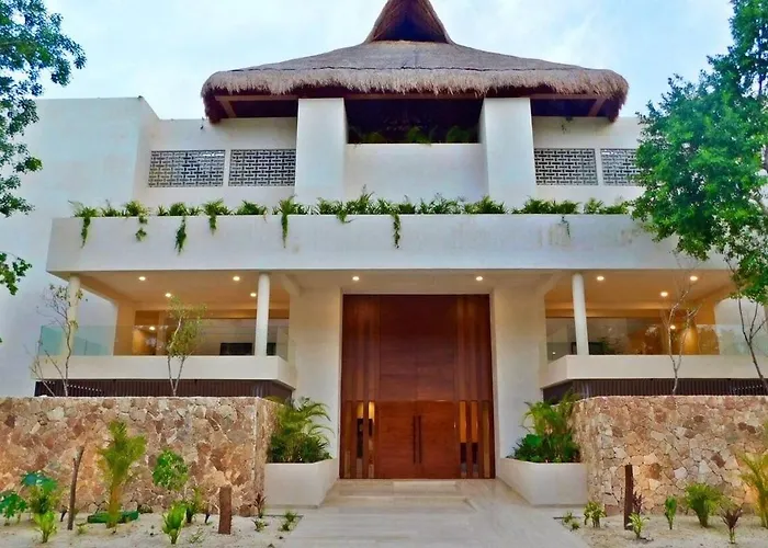 1 Rec. | Vista A La Jungla + Piscina Infinita + Amenidades Lx Apartamento